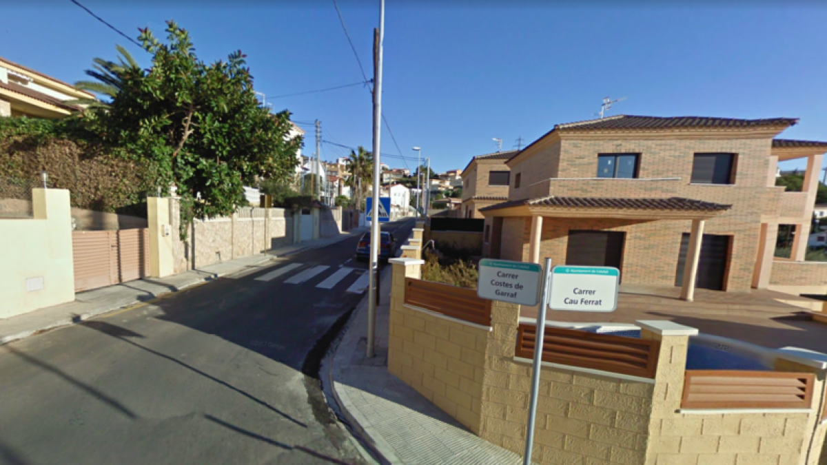 La calle Costes del Garraf, en Segur de Calafell, donde se han producido tres robos en casas.