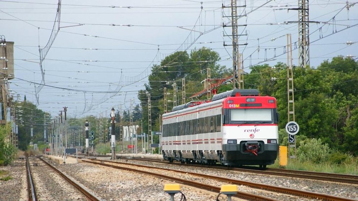 Adif preveu normalitzar la circulació de trens, afectada des de fa tres mesos
