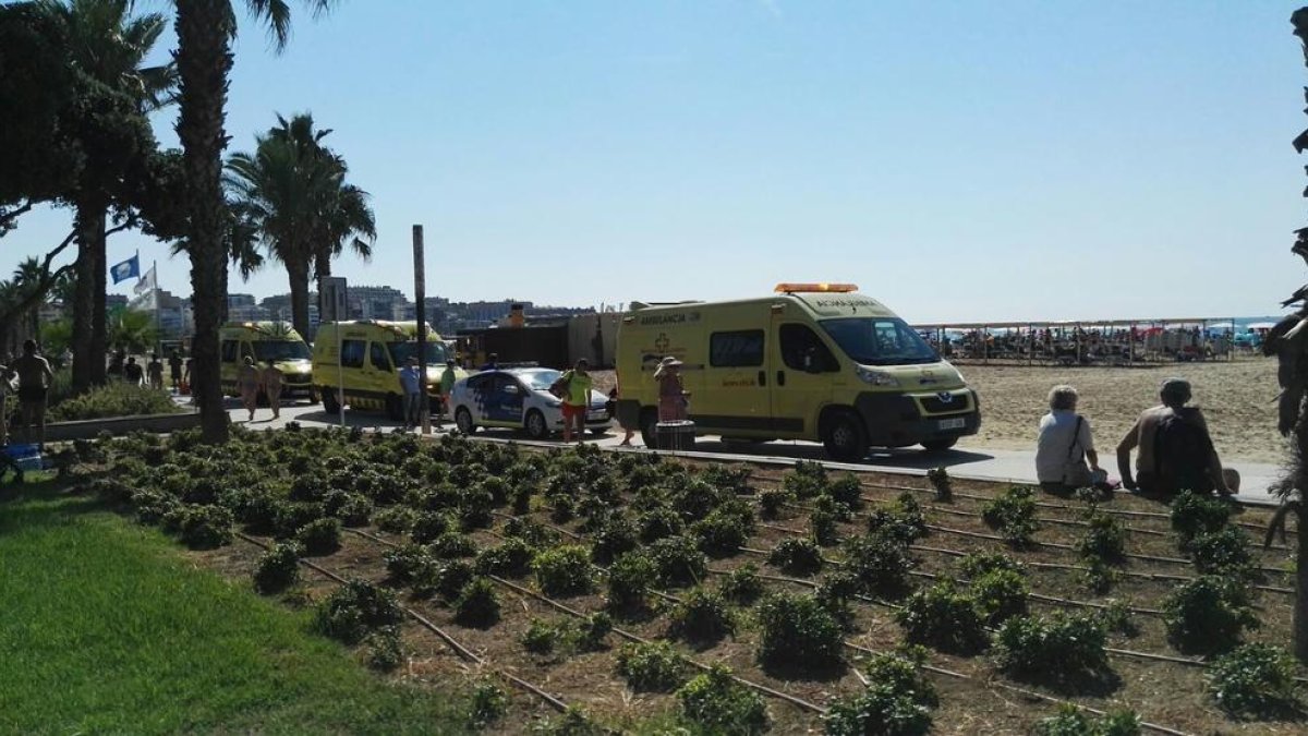 Muere una mujer en la Playa de Levante