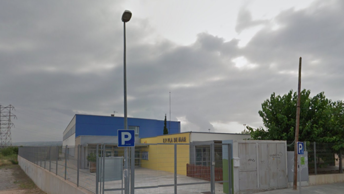 El acoso escolar se produjo en la escuela Pla de Mar de Coma-ruga.