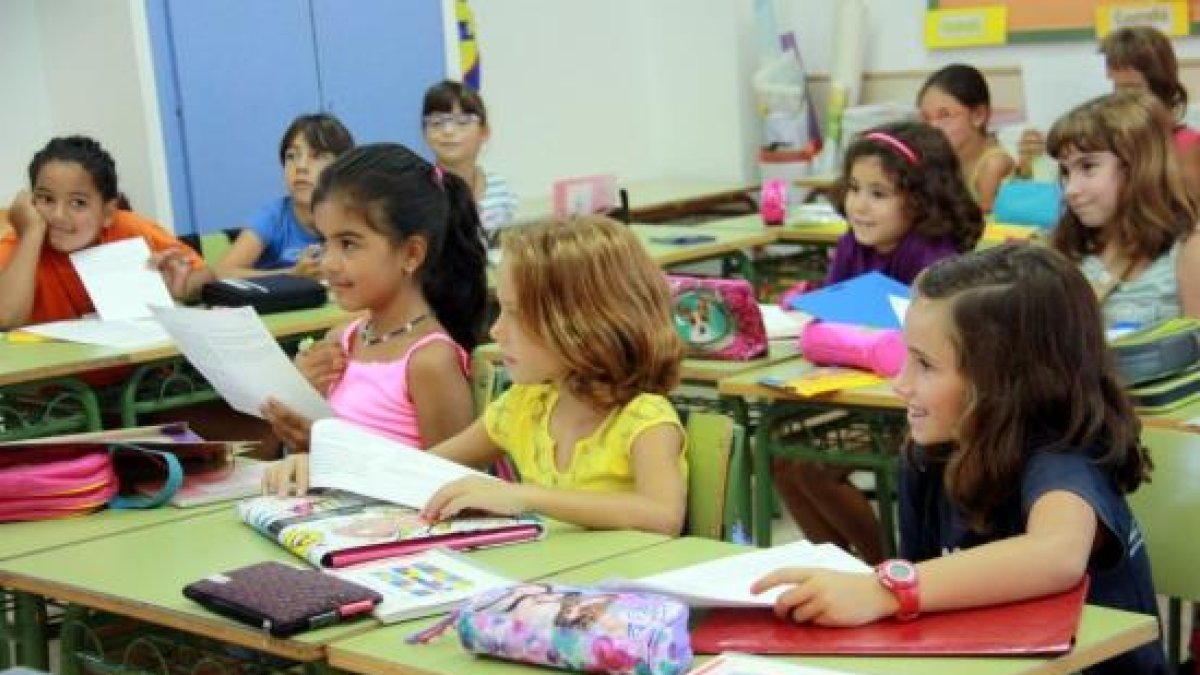 La bajada demográfica en la ciudad supone una reducción de 170 niños con respecto al curso pasado.