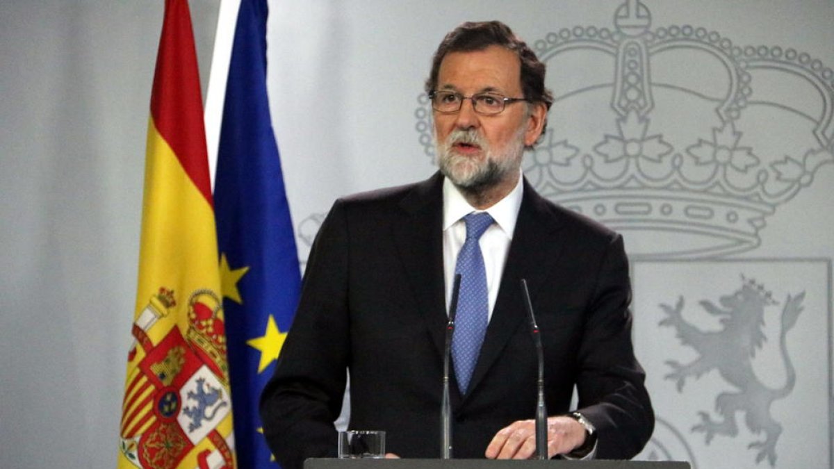 El presidente español, Mariano Rajoy, en la comparecencia después del Consejo de Ministros extraordinario para el 155.