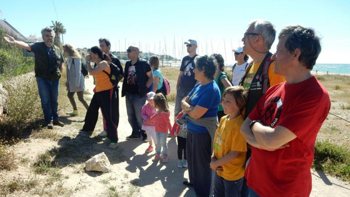 El passat dissabte es van recollir 48 kg de deixalles a la zona del Vinyet, a Altafulla.