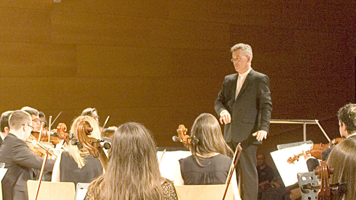 Fabregat es director de la orquesta Händel del conservatorio de Vila-seca.