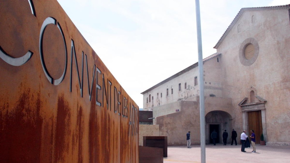 El espacio de Alcover, bautizado como el 'Convent de les Arts', pretende ser un equipamiento cultural de referencia al territorio.