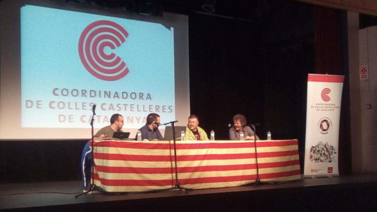 Imatge d'arxiu d'una reunió de la Coordinadora de Colles Castelleres de Catalunya