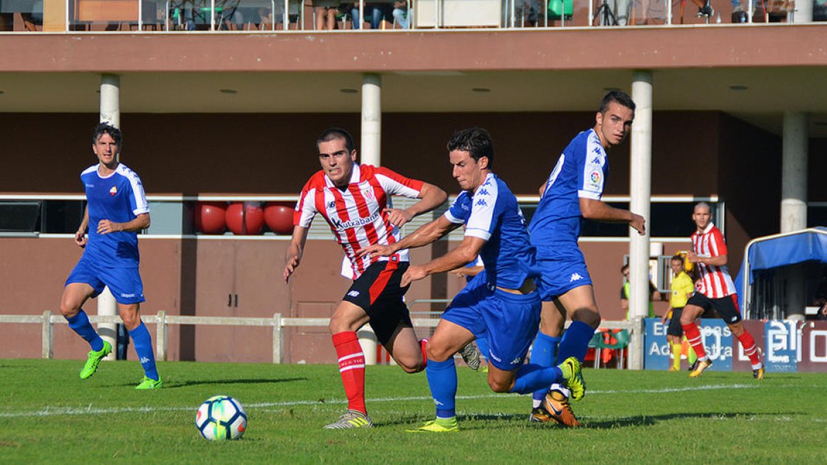 Els reusencs van plantar cara però no van poder amb els bascos.