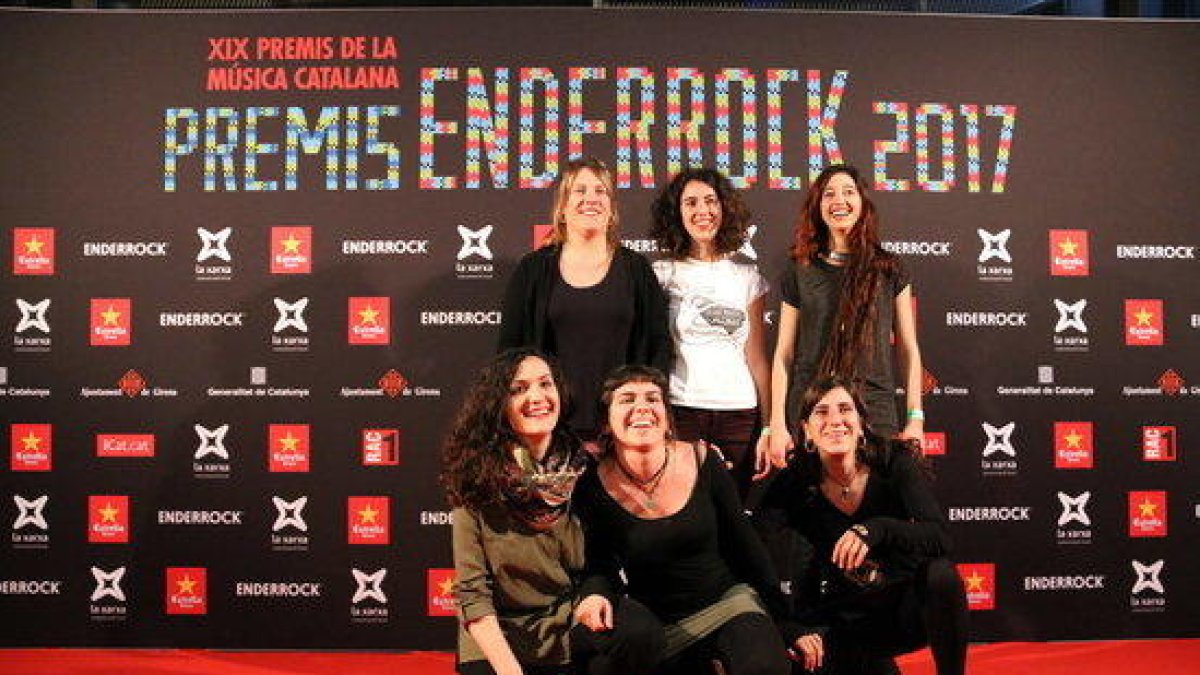 El grup Roba Estesa, que s'ha fet amb quatre guardons aquesta nit als Premis Enderrock 2017.