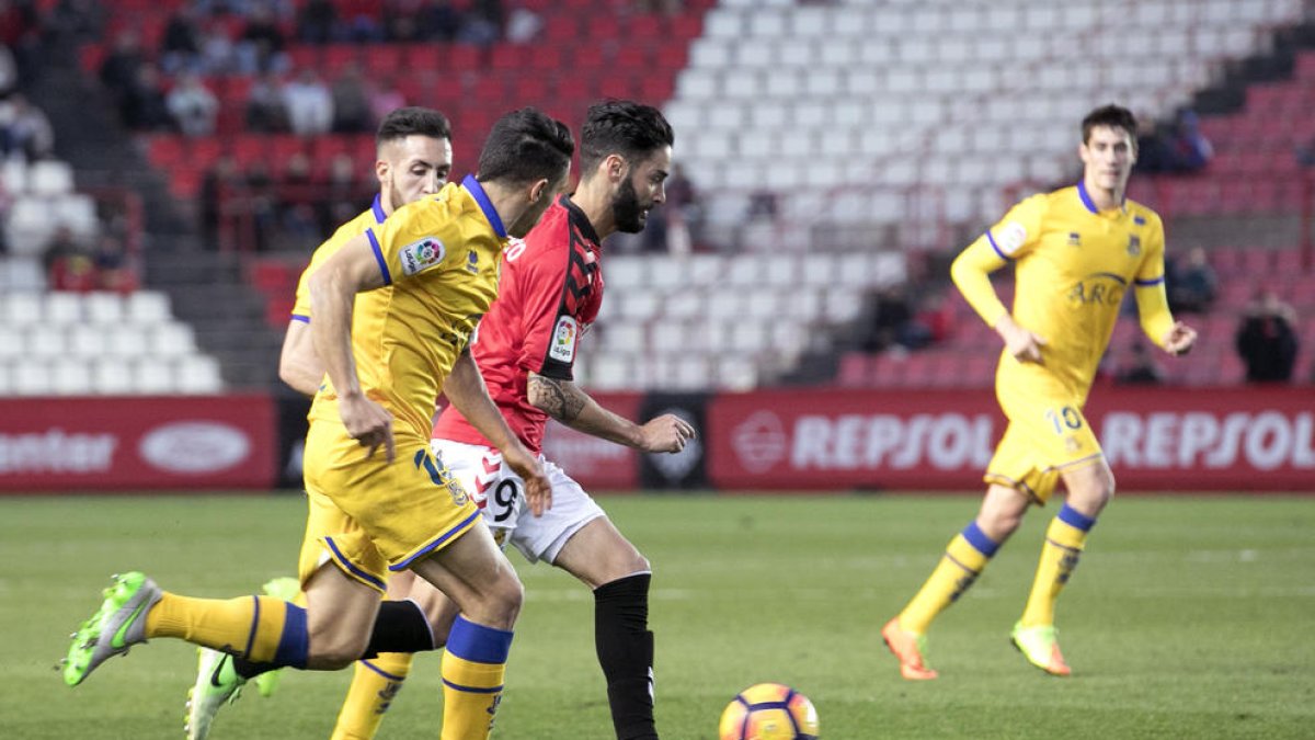 Lobato, durante la primera mitad.