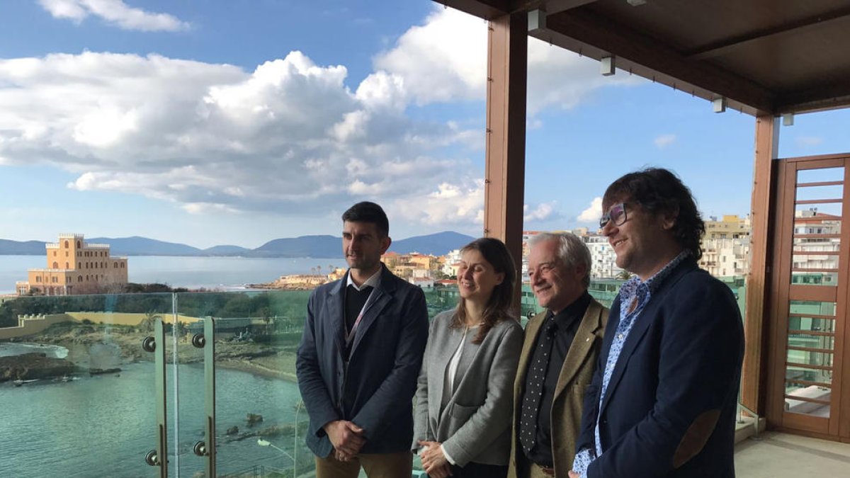 Jordi Rius, secretari de la DO Terra Alta; Meritxell Serret, consellera d'Agricultura; Salvador Puig, director d'INCAVI i Joan Arrufí, President DO Terra Alta.