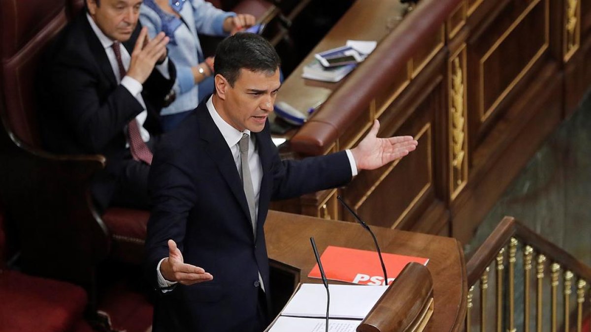 Sánchez, en su intervención en el Congreso durante el debate sobre la moción de censura a Mariano Rajoy.