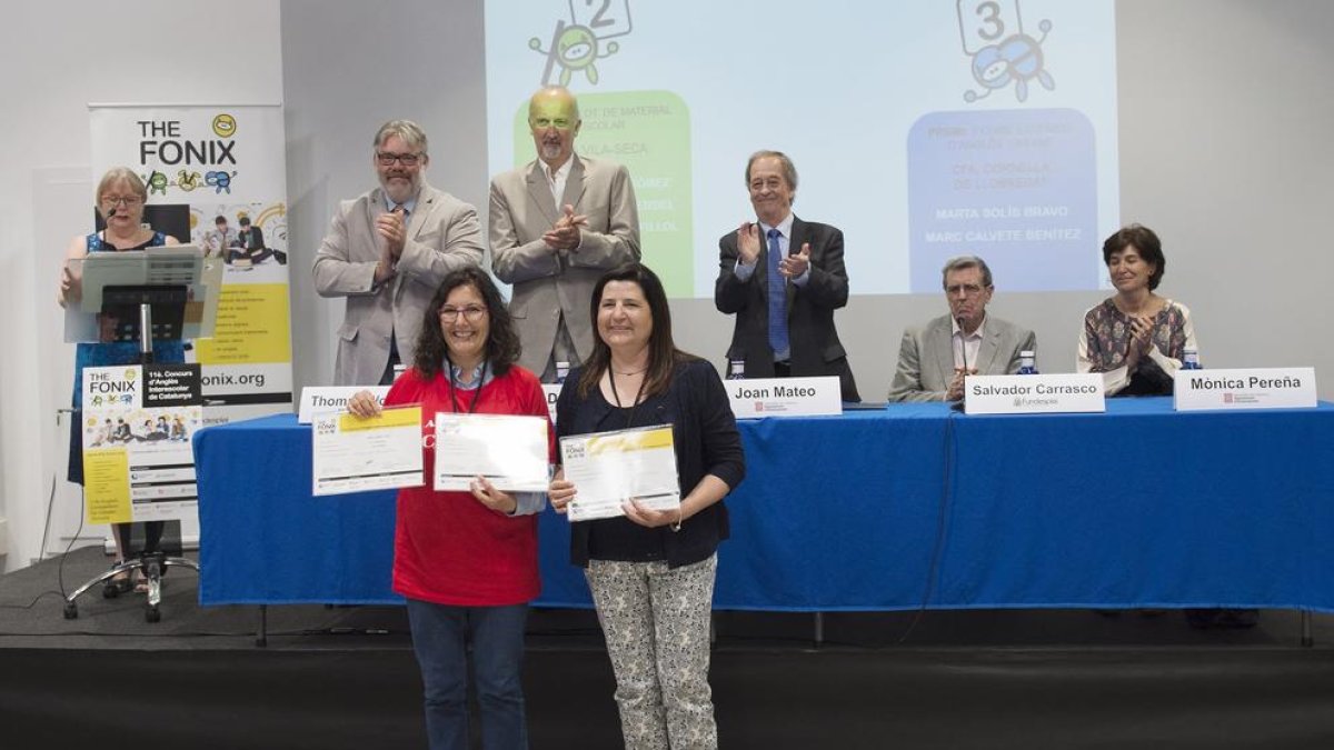 Isabel Molina i Lurdes Salvadó, durant l'entrega de guardons de The Fonix.