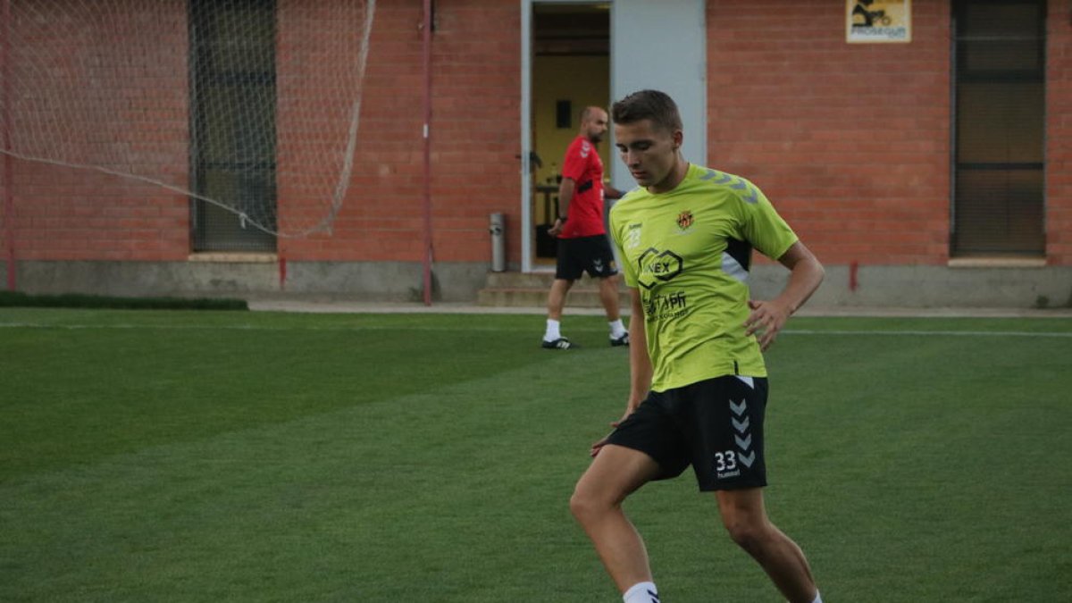 Salva Ferrer es uno habitual del primer equipo y el sábado podría tener la alternativa contra el Almería.
