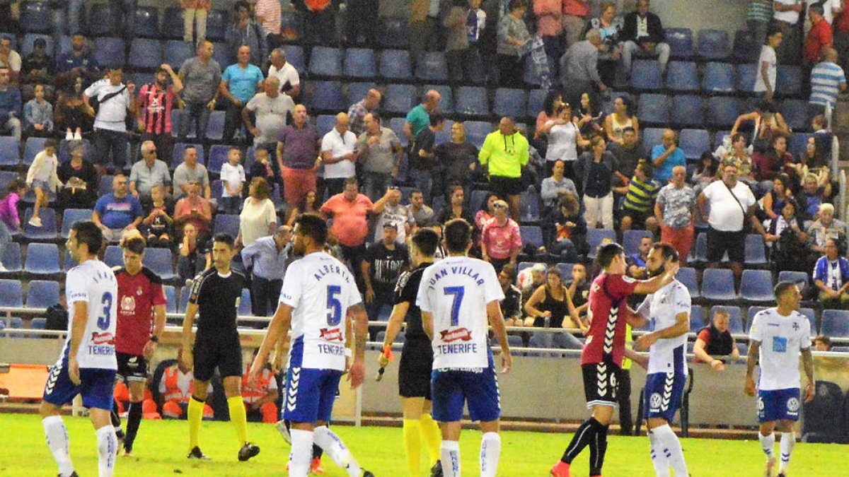 Els jugadors del Tenerife buscaran derrotar a un Nàstic contra el qual han puntuat al Nou Estadi en cinc de les últimes sis visites.