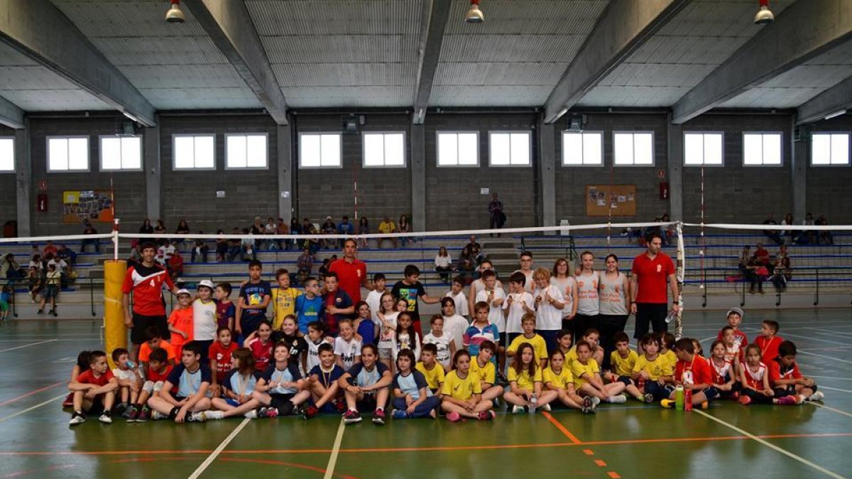 Tots els participants a la prova, en la fotografia de família posterior.