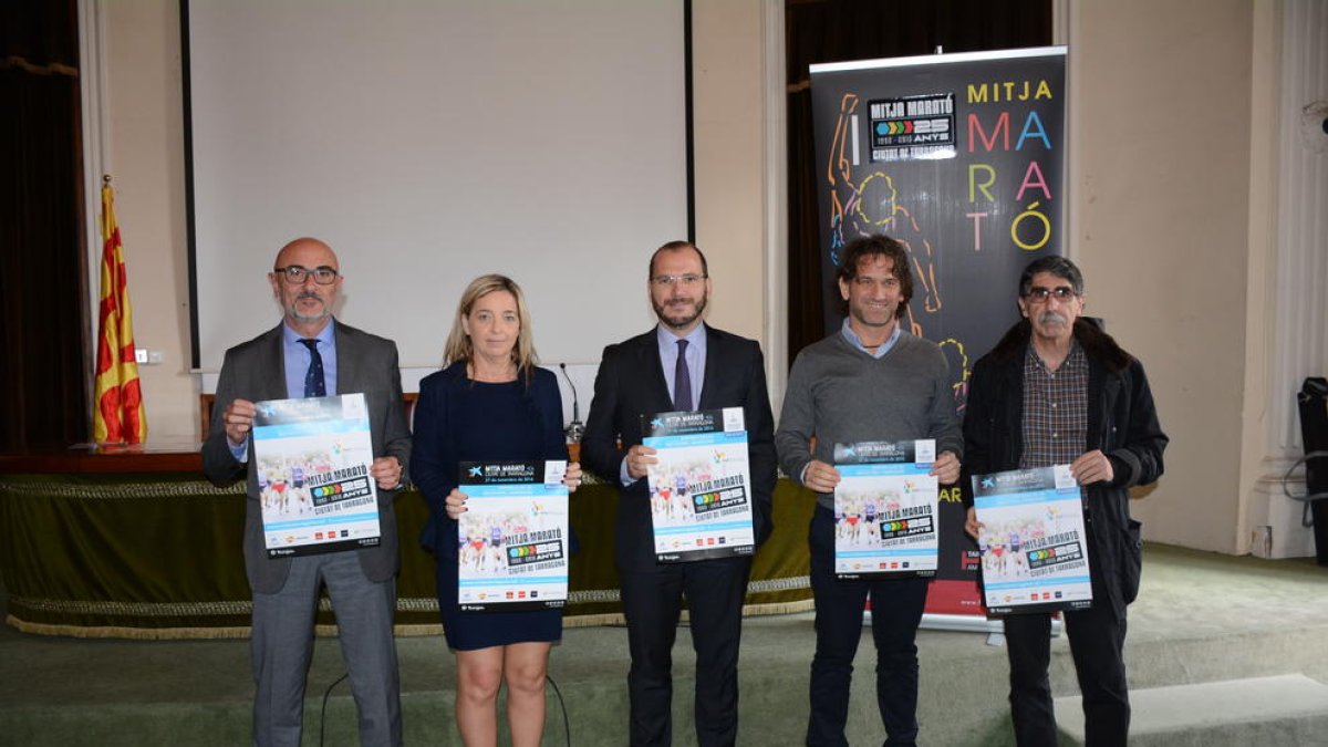 Imagen de la presentación del Medio Maratón + 10k Ciudad de Tarragona 2016.