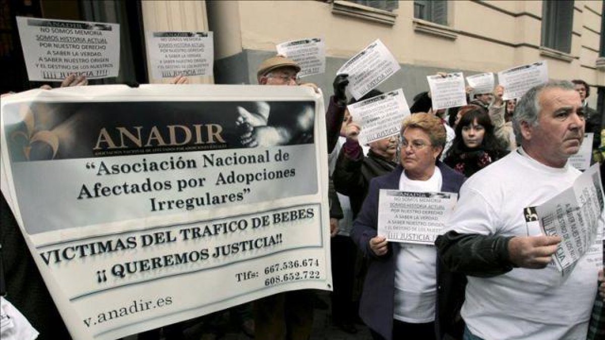 Un grup d'experts debatrà a la URV el robatori de nadons al franquisme