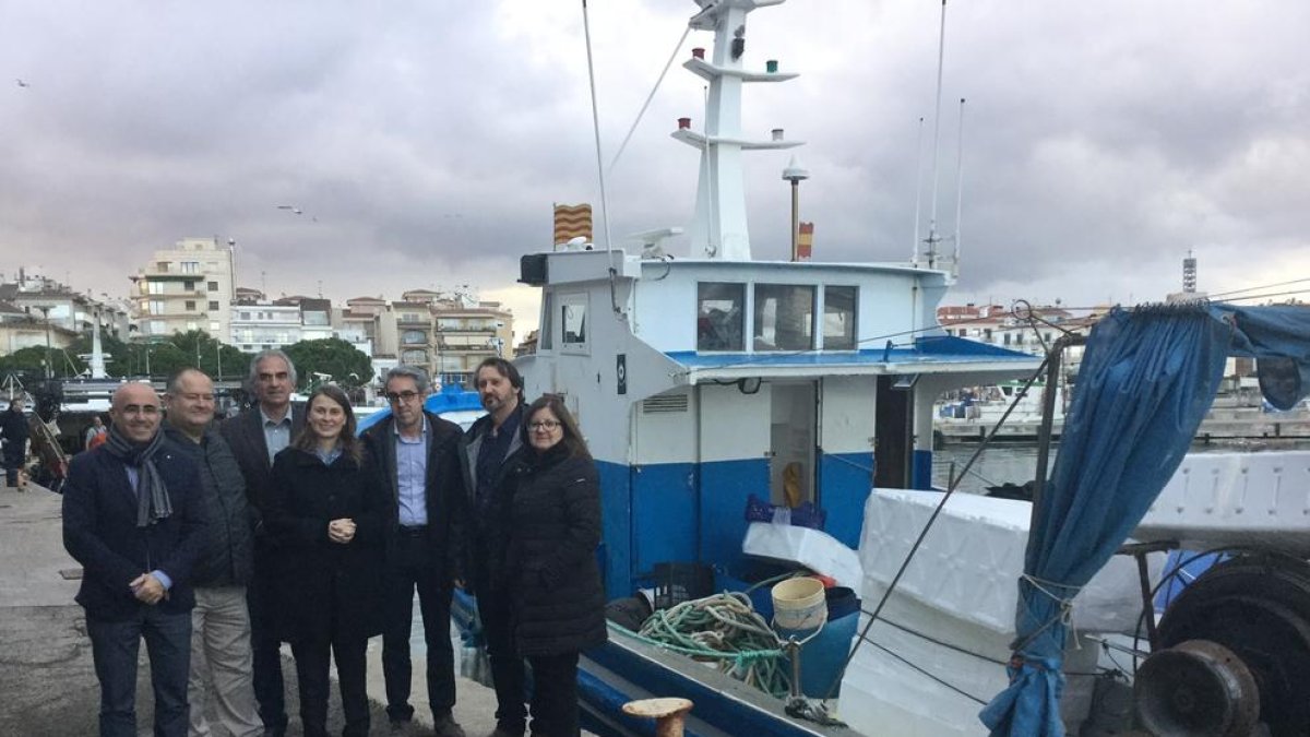 La consellera durante su visita a Cambrils.