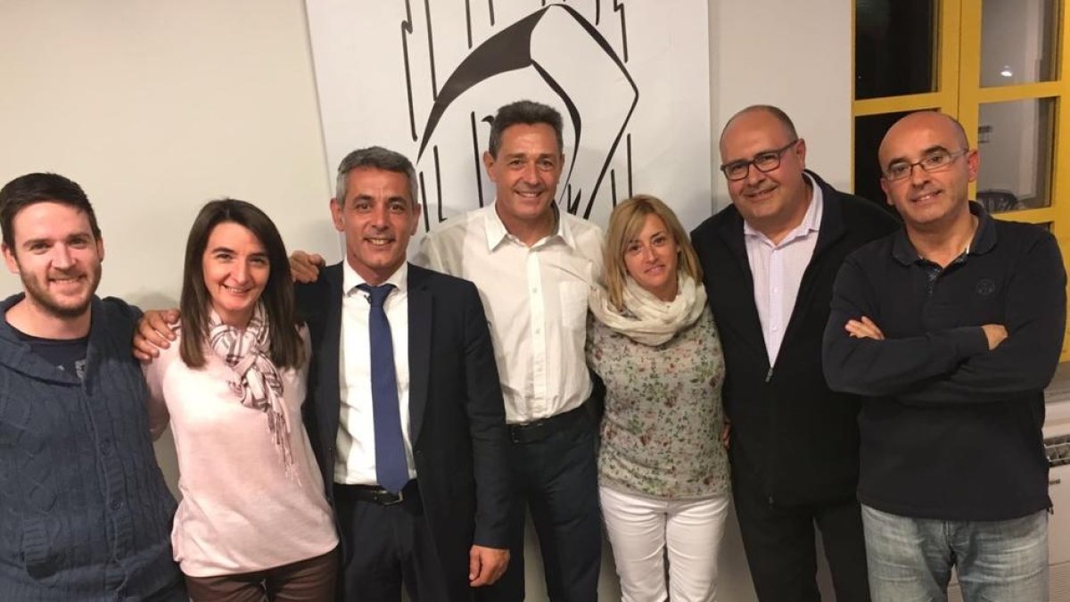 La formació està encapçalada per Toni