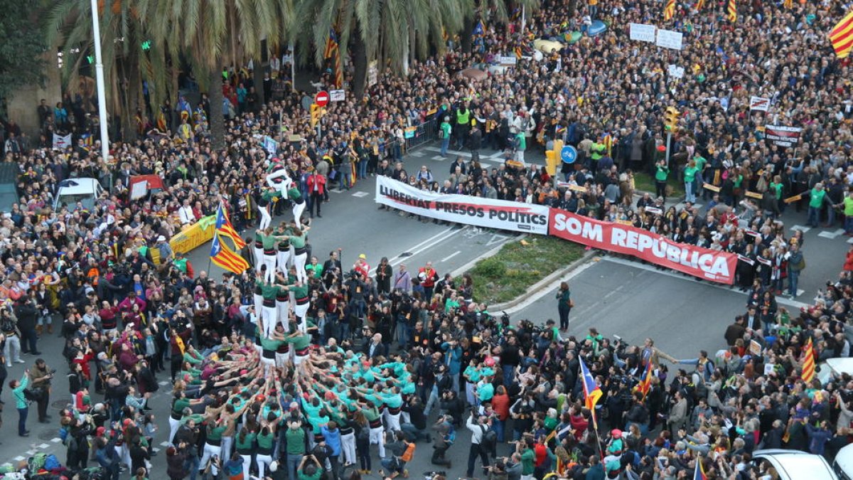 Imatge de la capçalera de la manifestació de Barcelona.