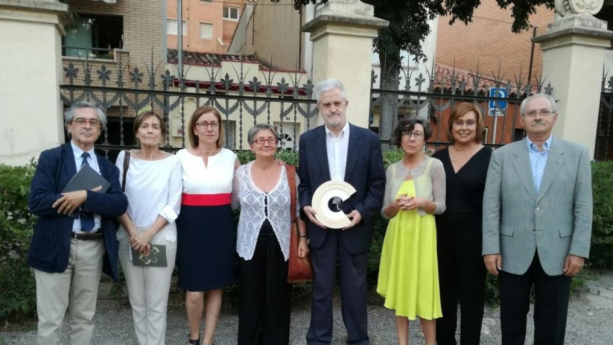 El alcalde del Vendrell, Martí Carnicer, recogió el galardón.