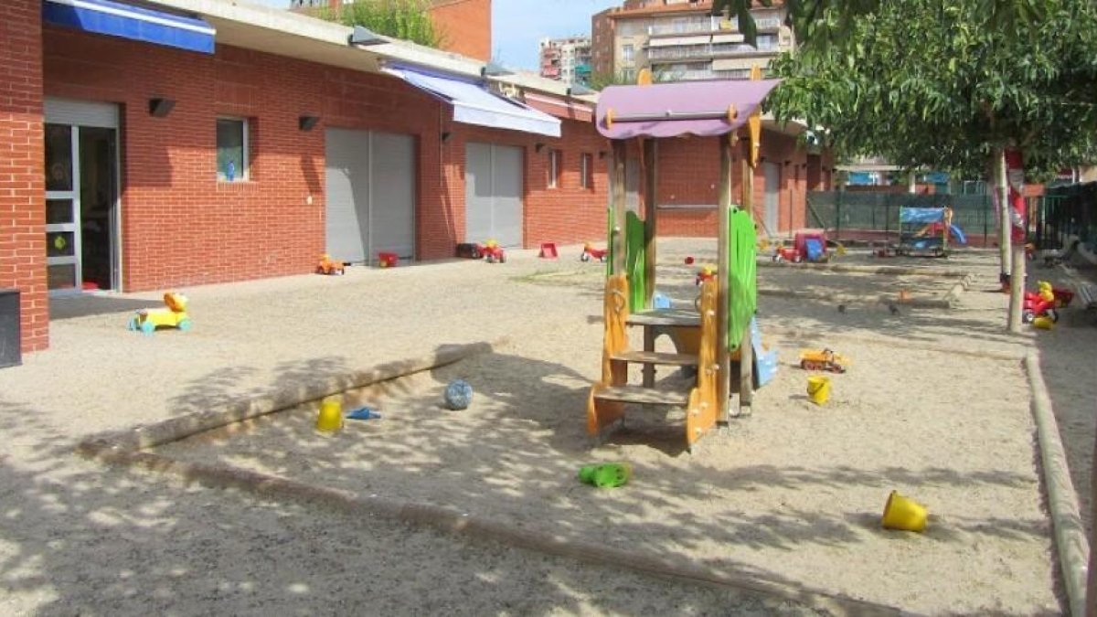 La llar d'infants del Cèsar August és una de les que pot tornar a gestió municipal directa.