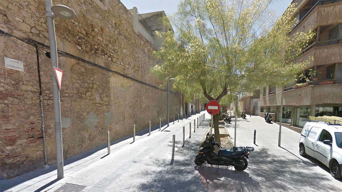 Imatge d'un tram del carrer Armanyà de Tarragona.