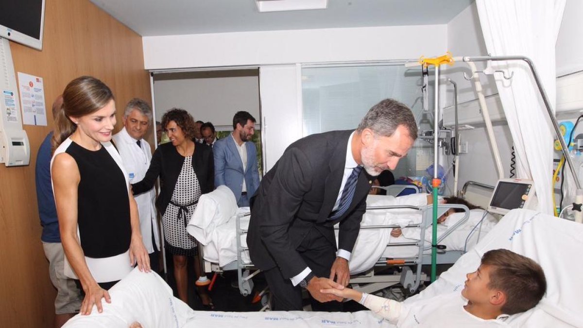 Els Reis van visitar diversos hospitals catalans.