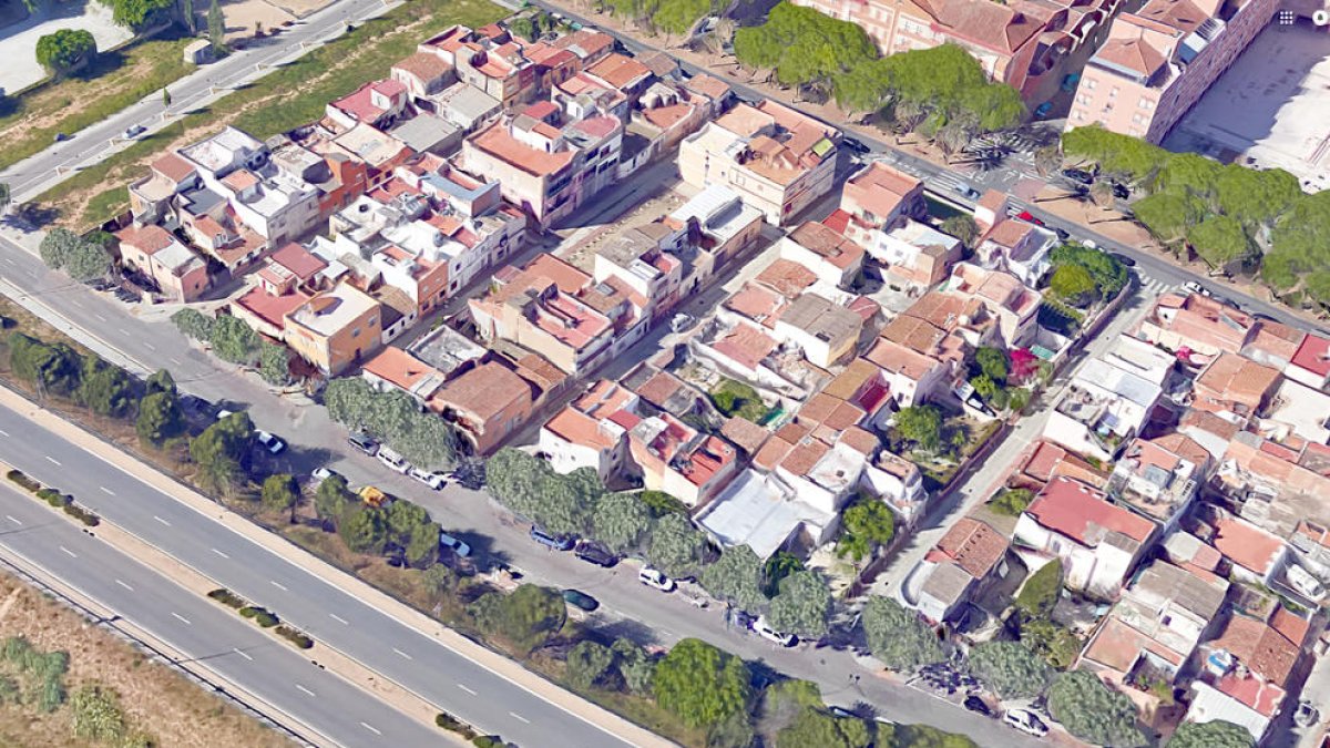 La zona de Mas Abelló se vigilará desde una torre llena de cámaras.