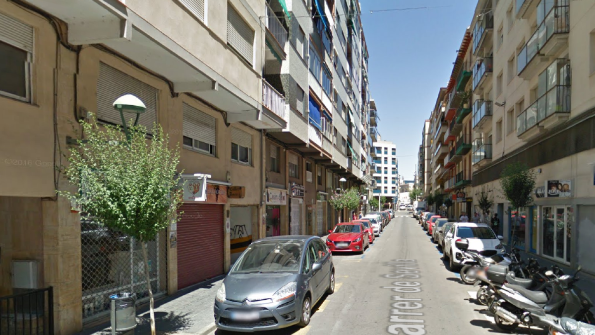 La calle de Sevilla es uno en los cuales se renovará el colector de alcantarillado.
