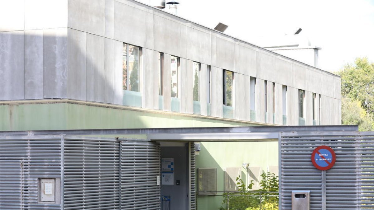 Imatge de l'exterior del Centre d'Atenció Primària de Sant Pere i Sant Pau.