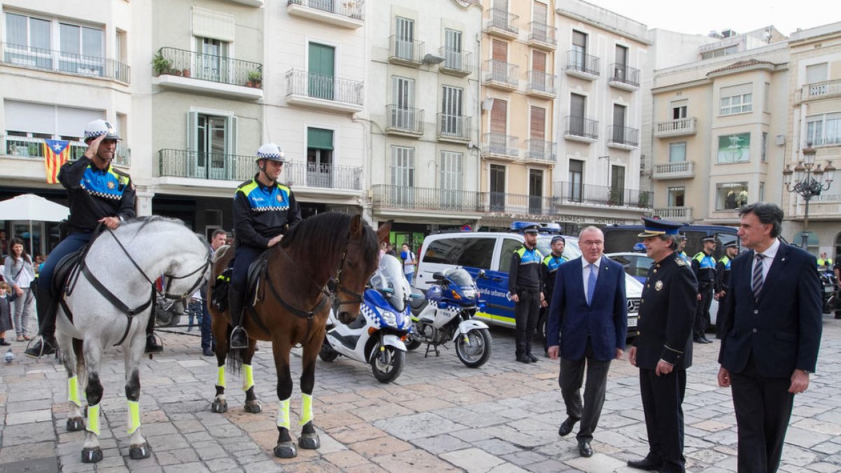 El servicio, recuperado en el 2004, tiene un presupuesto de 50.000 euros cada año para los animales.