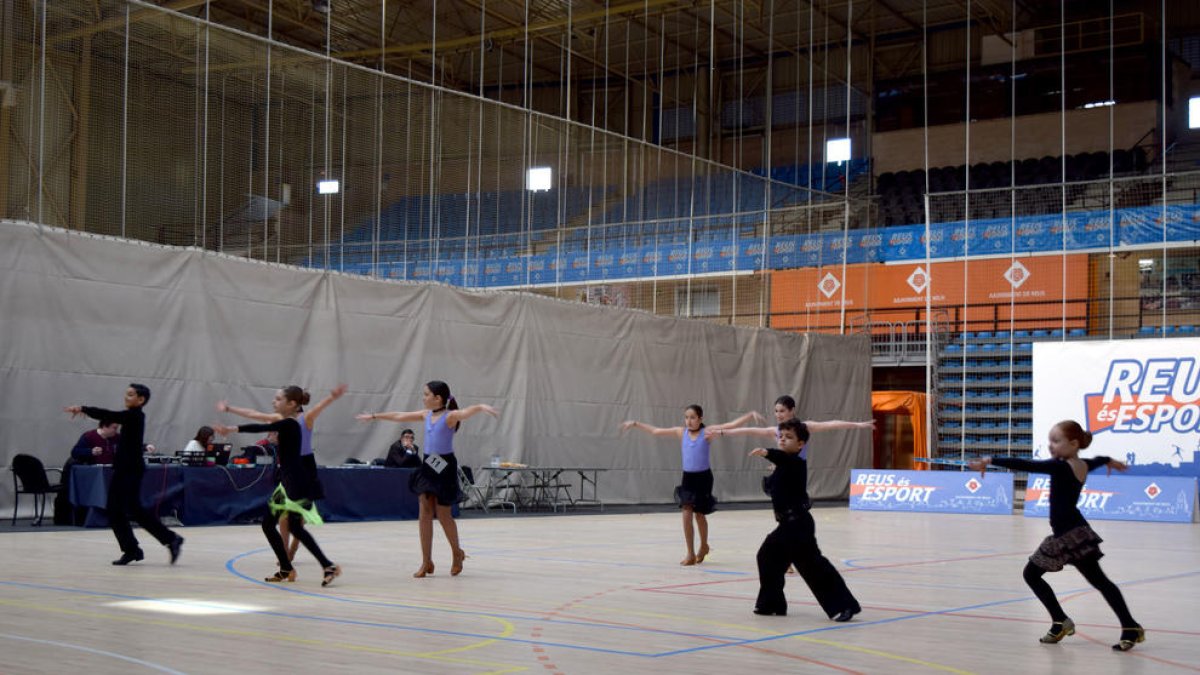 Al Trofeo Ciudad de Reus participan bailarines de edades diversas.