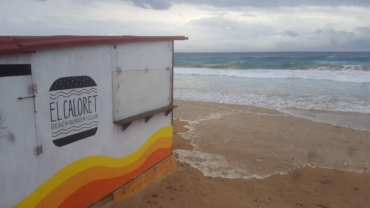 Imatge de la guingueta El Caloret tancada, un fet que podria canviar en els propers dies.