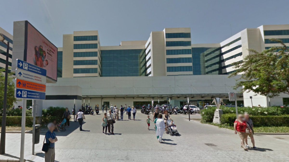 La noia va ser evacuada a l'Hospital La Fe de València, on va restar en observació.