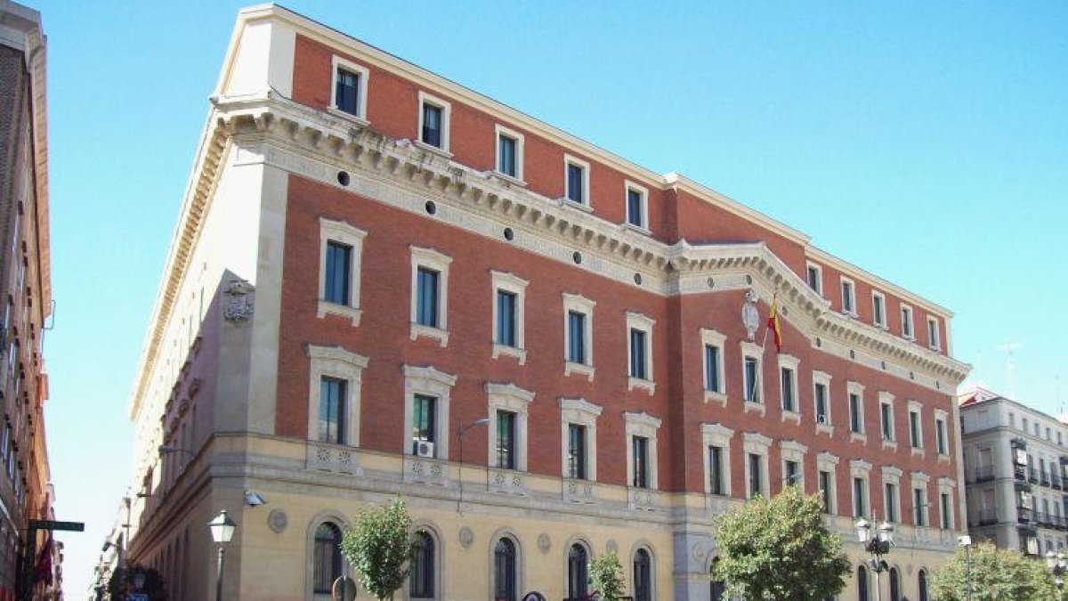 Una imatge de l'exterior del Tribunal de Cuentas, a Madrid.