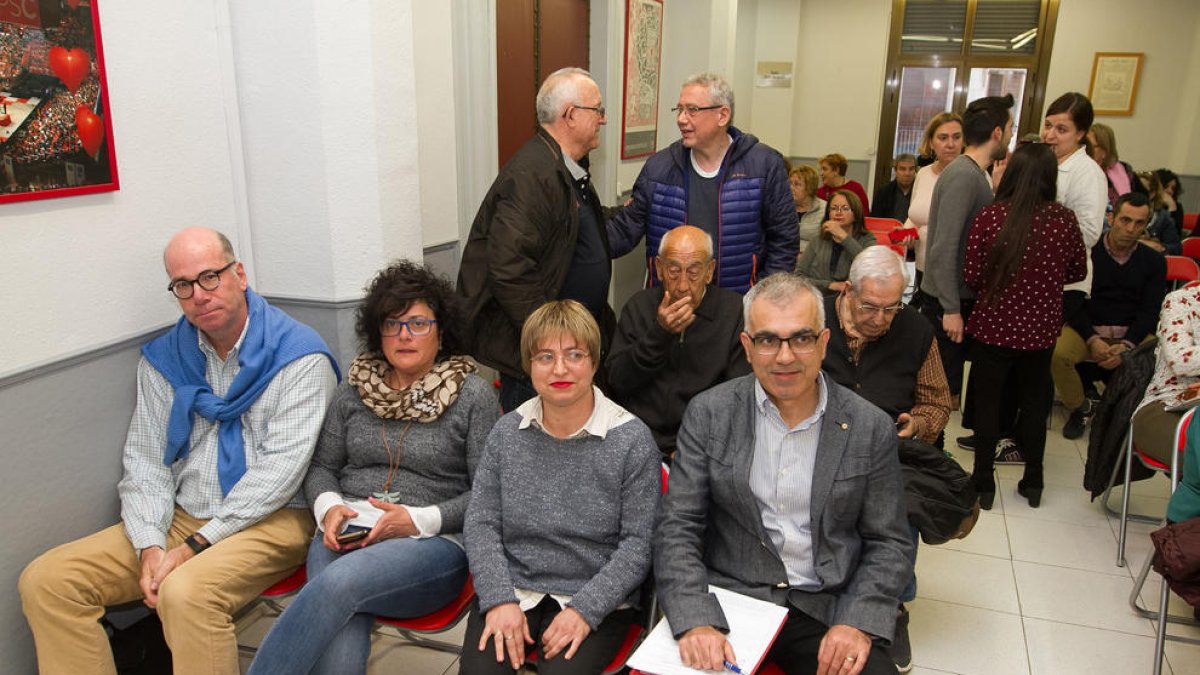 Un instante de la reunión con la militancia, ayer.