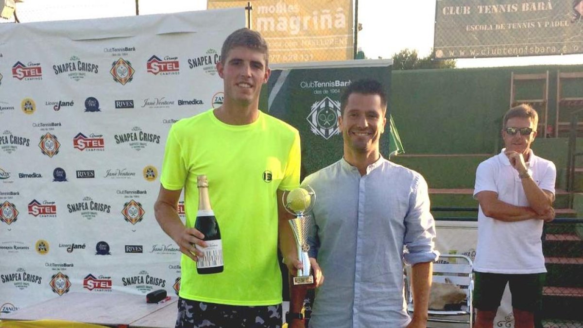 Quim Sorni, guanyador en categoria masculina de l'Open d'Estiu Tennis Barà.