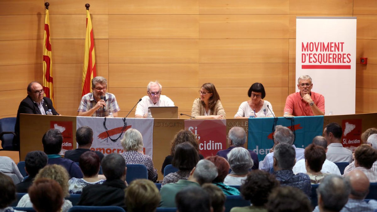 Més d'un centenar de persones va assistir a l'acte.