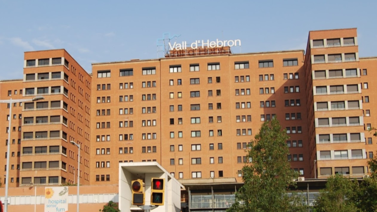 La façana de l'Hospital Vall d'Hebron