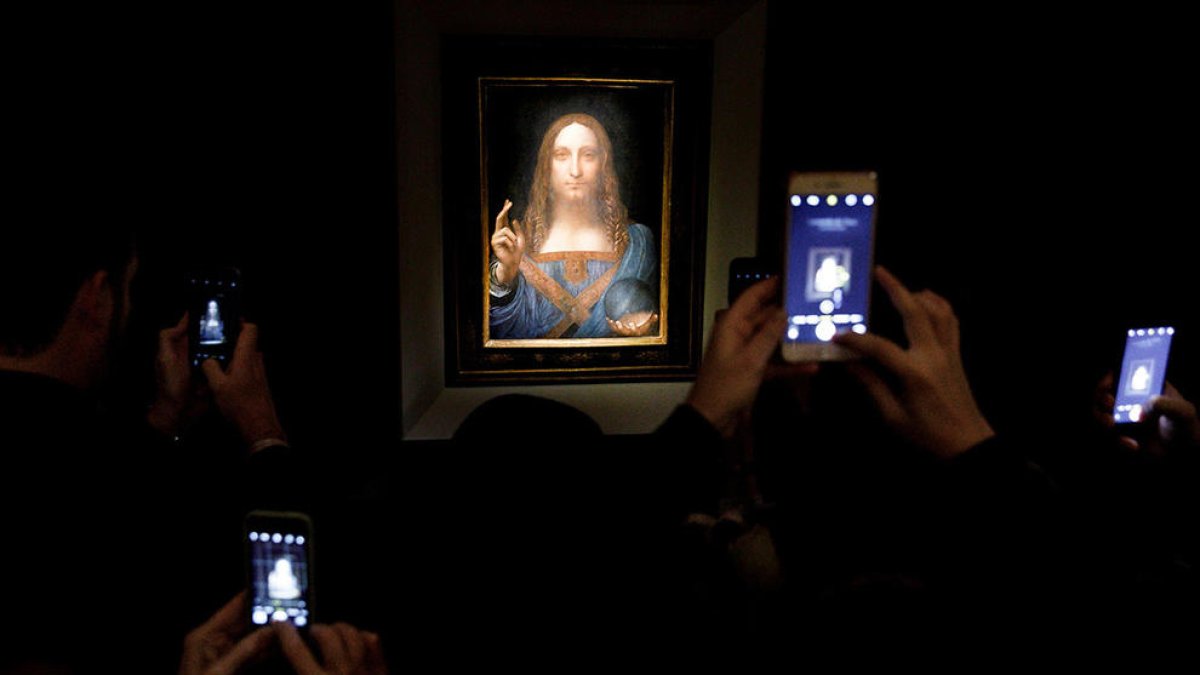'Salvator Mundi' el quadre de Leonardo Da Vinci, exposat poc abans de la subhasta.