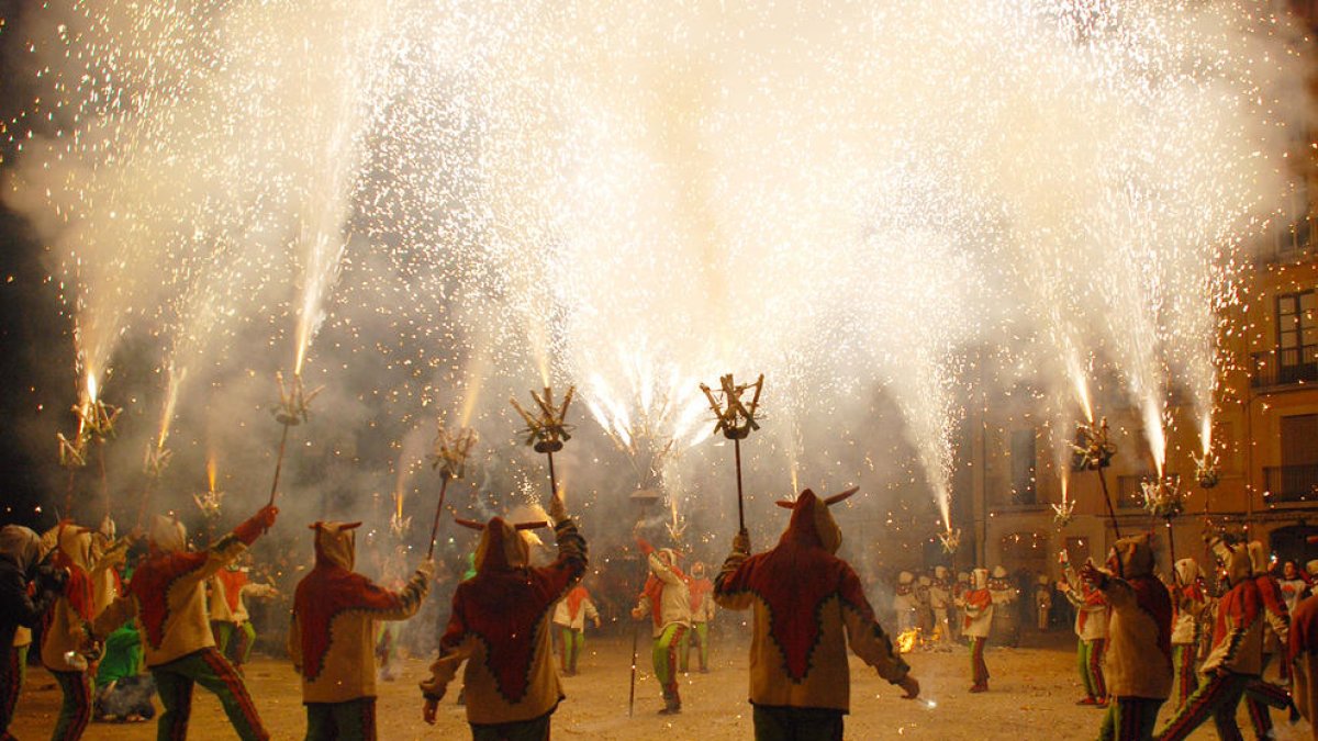 Imatge d'arxiu d'una actuació del Ball de Diables de Tarragona.