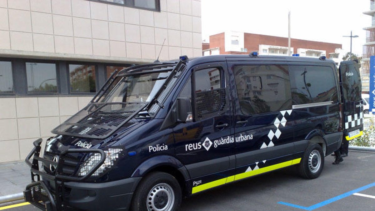 Un vehicle de la Guàrdia Urbana de Reus en una imagen de archivo.