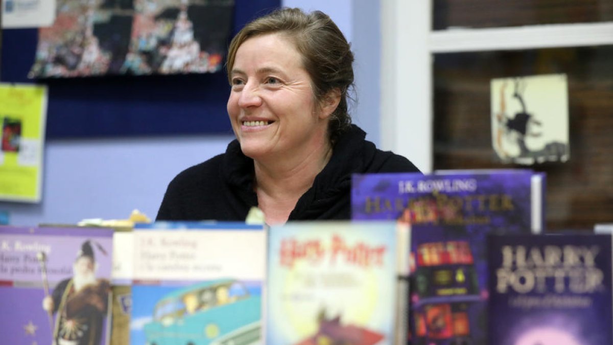 Laura Escorihuela va traudir els quatre primers llibres de Harry Potter al català.