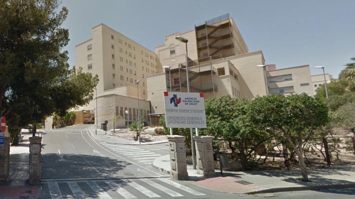 Los hechos tuvieron lugar en Urgencias del Hospital General de Alicante.