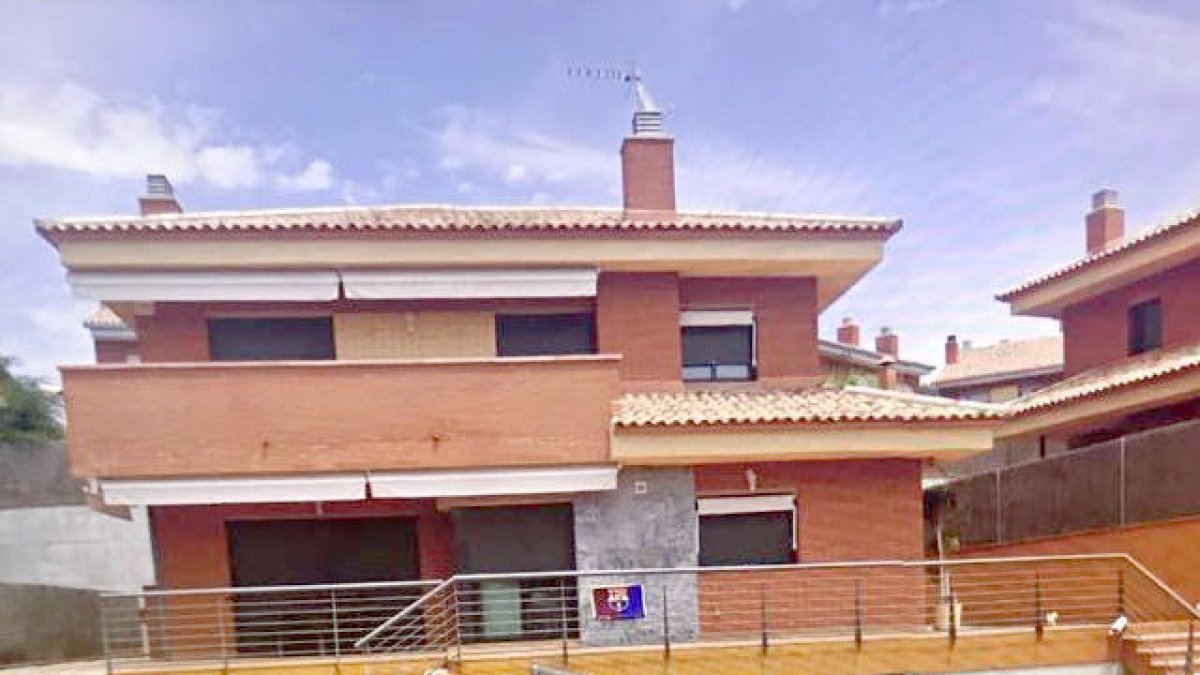 Imagen de la vivienda que los denunciantes querían alquilar. Se ubica en la avenida de Catalunya.
