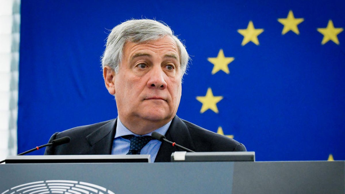 El presidente del Parlamento Europeo, Antonio Tajani, durante la sesión plenaria de Estrasburgo el 4 de octubre.