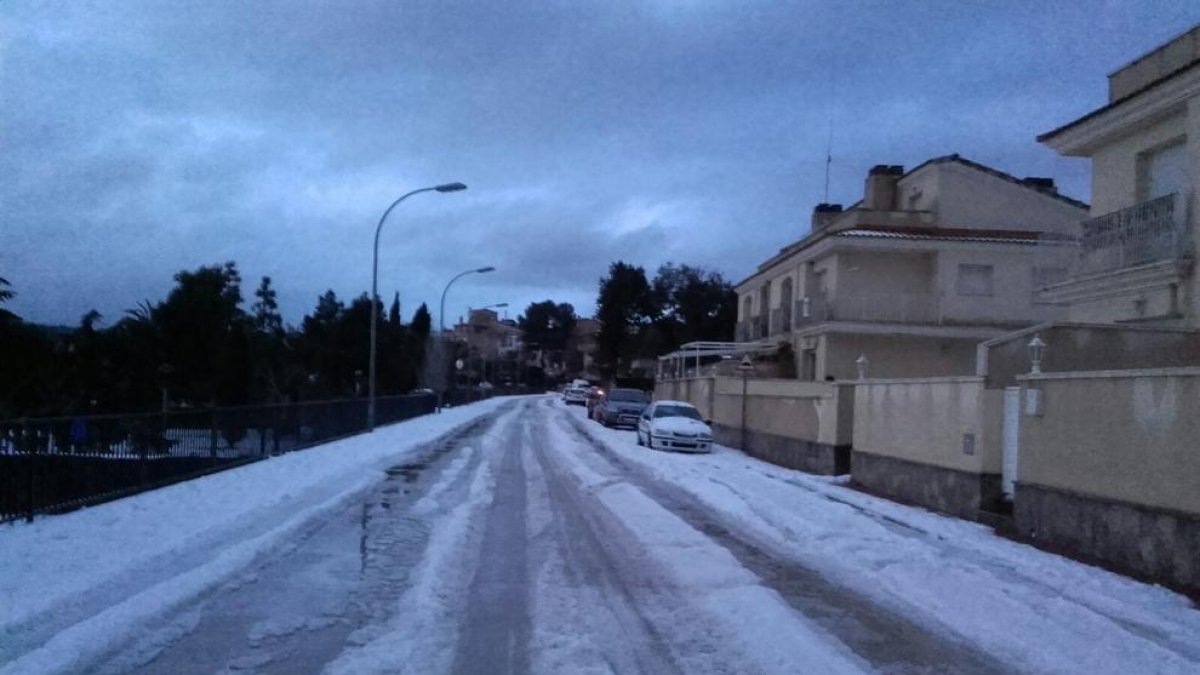 La Riera de Gaià s'ha quedat a les fosques per una avaria elèctrica.