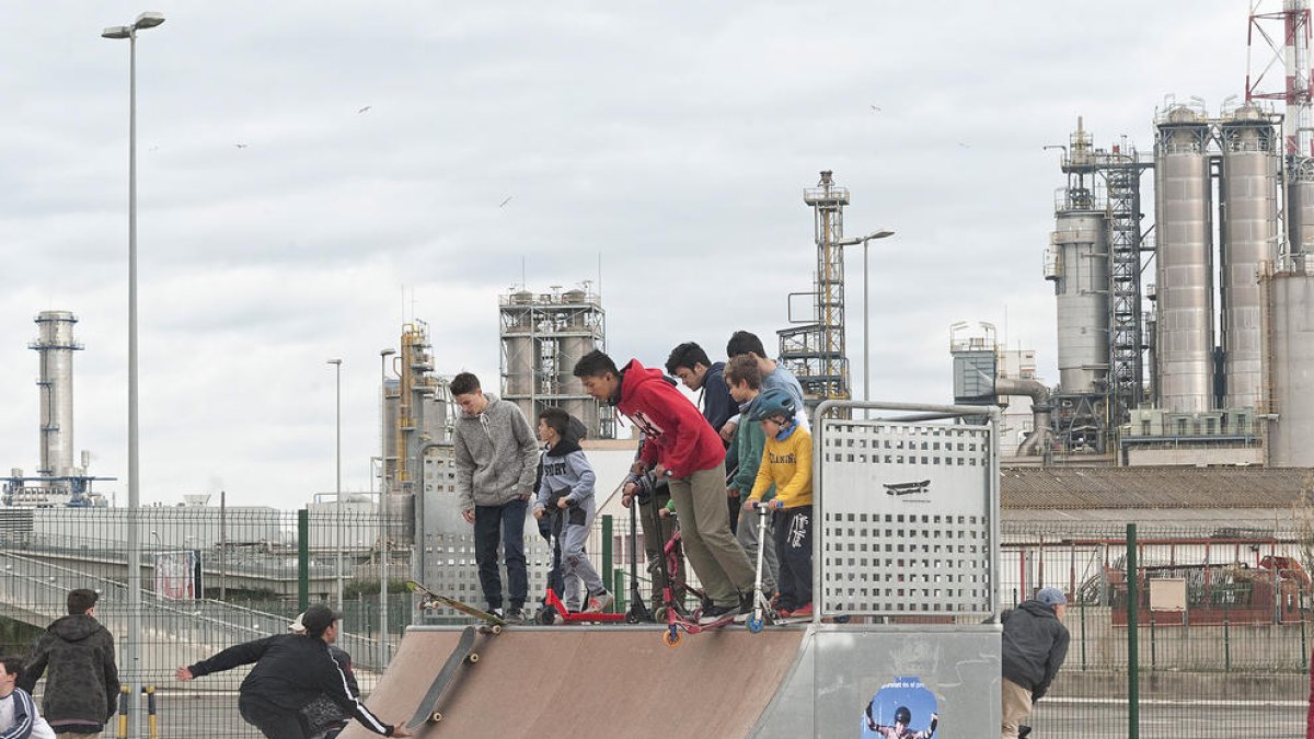 El campeonato de skate y scooter llegará el sábado por la mañana en el skate park municipal.