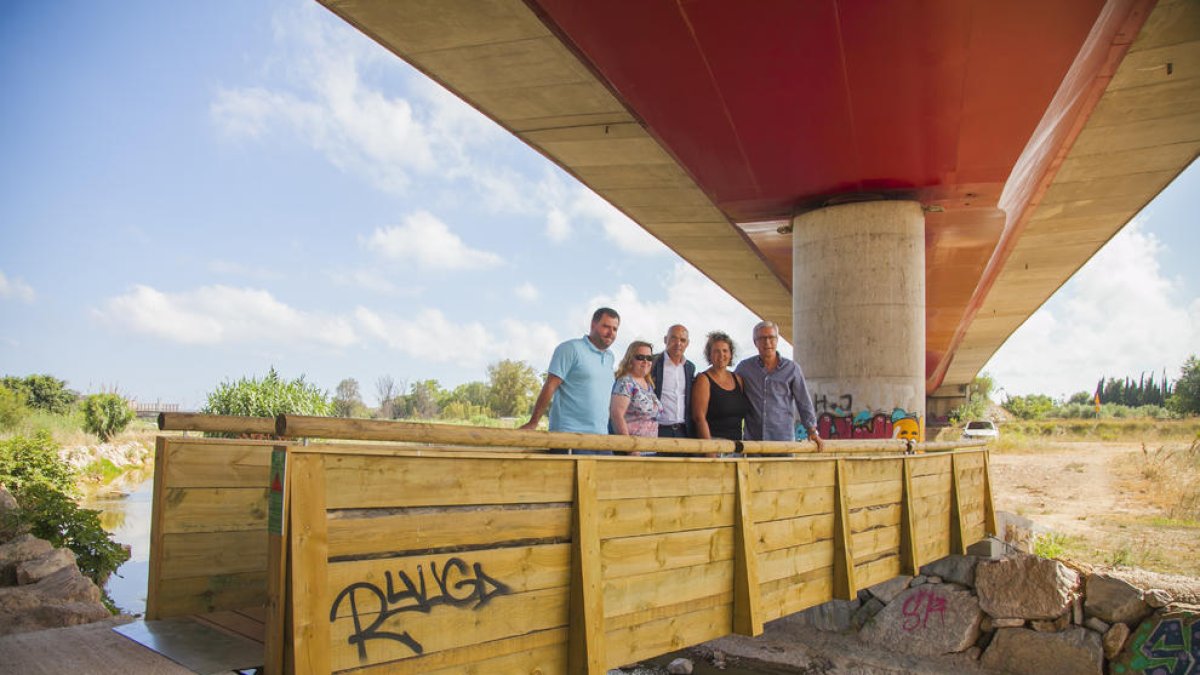 Miguel, Bigorra, Cid, Berrio i Ballesteros, a la Passera de Santa Tecla, al riu Francolí.